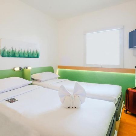 Cordia Hotel Makassar Airport Mandai Dış mekan fotoğraf